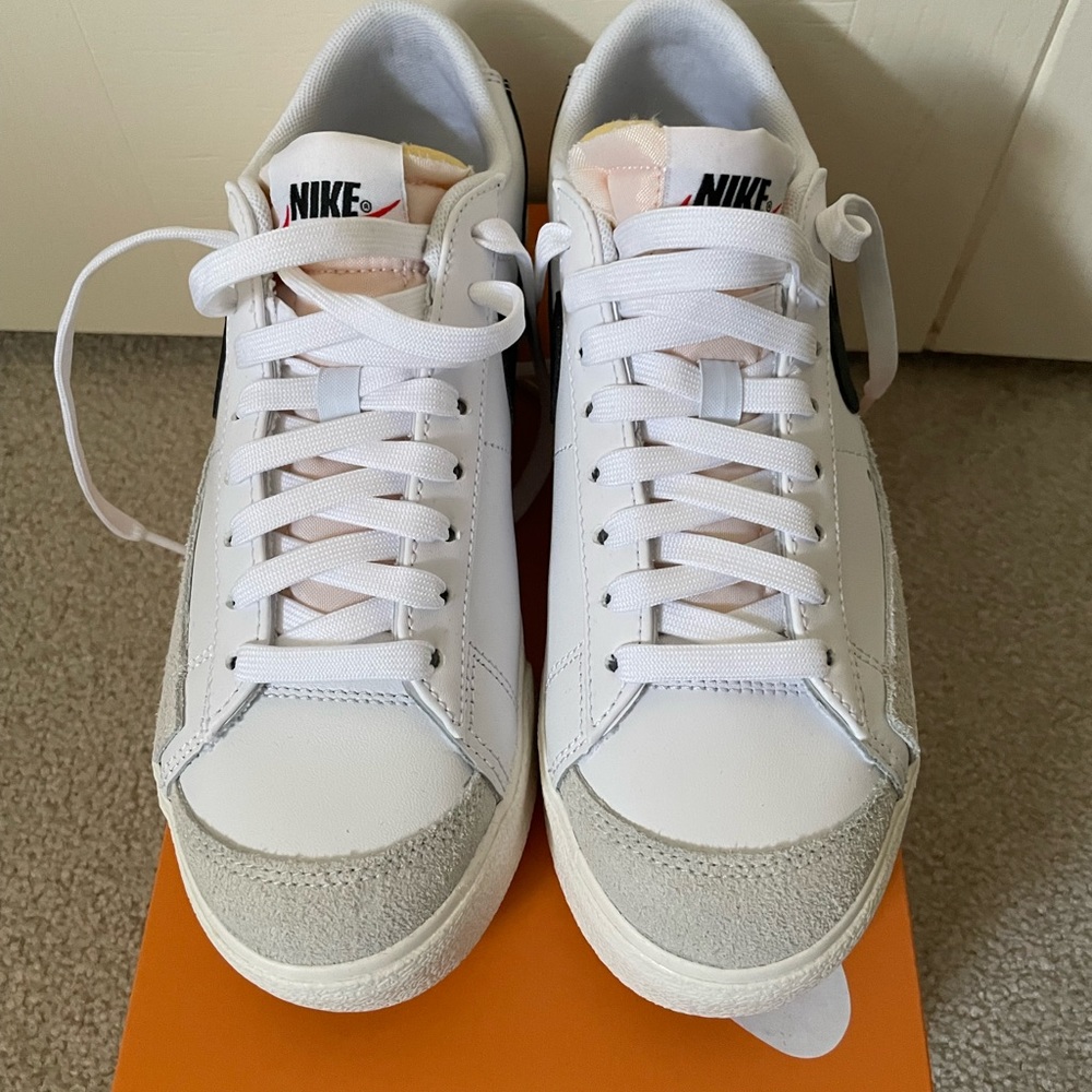 Brand new. Selling because it doesn’t go well with most of my outfits.